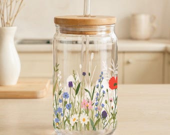 Boho Aesthetic Wild Flower Bamboo Lid Tumbler, Cottage Core Can Glass Tumbler, Colorful Iced Coffee Cup, Mother's Day Gift Eco Friendly Cup