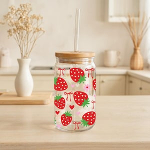 Strawberry Can Glass, Cute Coquette Bow Iced Coffee Cup, Aesthetic Strawberry Drink Glass, Fruit Themed Drinkware, Reusable Smoothie Glass