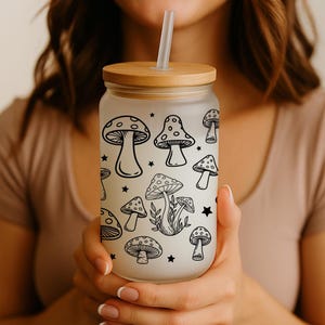 Mushroom Inspired Can Glass Tumbler, Bohemian Bamboo Lid Tumbler, Aesthetic Glass Cup, Cottagecore Iced Coffee Cup, Botanic Smoothie Cup