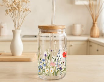 Boho Aesthetic Wild Flower Bamboo Lid Tumbler, Cottage Core Can Glass Tumbler, Colorful Iced Coffee Cup, Mother&#39;s Day Gift Eco Friendly Cup