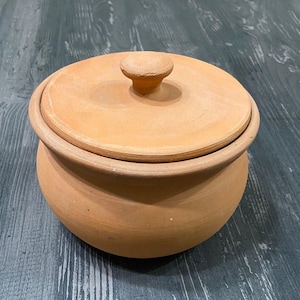 Casserole / Clay Pot