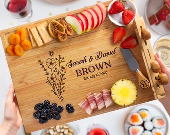 Personalized Cutting Board for Mom – Custom Charcuterie Board, Mother’s Day Gift, Unique Gift for Mom, Kitchen Decor, Grandma Cutting Board