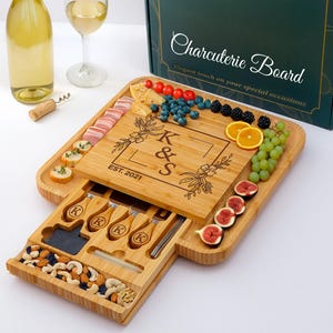 Personalized Cutting Board Wedding Gift, Bamboo Charcuterie Board, Unique Housewarming Gift, Bridal Shower, Engraved Engagement Present,