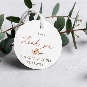 A Sweet Thank You Favor Tag, 2 inches, Wedding or Bridal Shower Round Party Favor Tag, Sticker, Baby Shower, Tatiana, RC0303