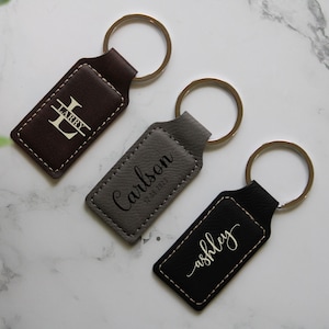 Personalized Vegan Leather Keychain, Custom Leatherette Monogrammed Keychain, Coworker Gift, Corporate Gifts for Client, Bulk Under 20 Gifts