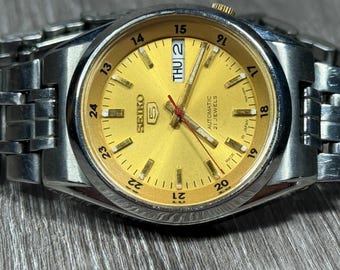Vintage Seiko Sports 50 Watch Gold Dial Date 37mm Round New