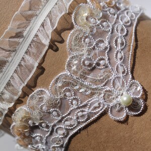 Ivory Lace Bridal Garter Set: Vintage Style Wedding Accessories