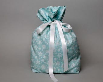 Reusable Holiday Gift Bag - Blue Snowflakes