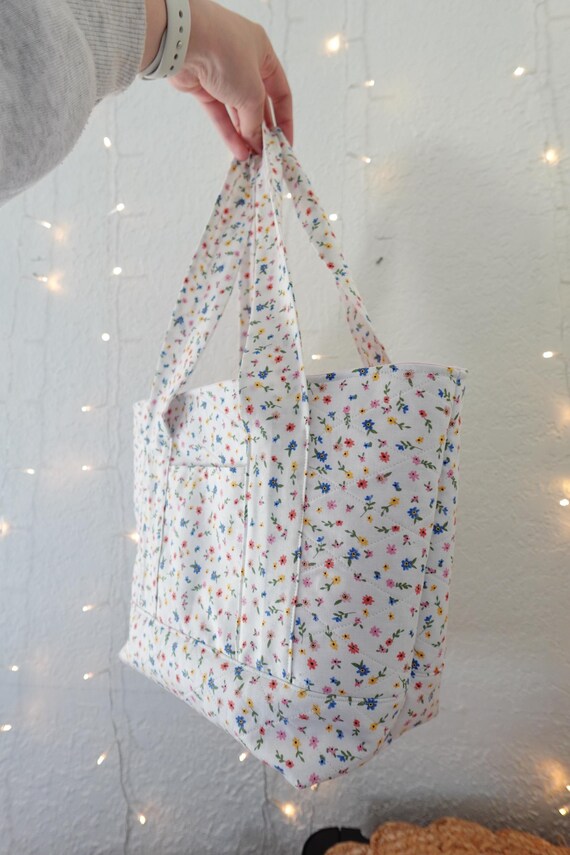 Handmade Quilted Mini Tote Bag: Floral Cotton Bible Study Bag