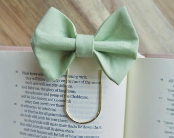 Green Fabric Bible Bookmark with Bow: Christian Gift