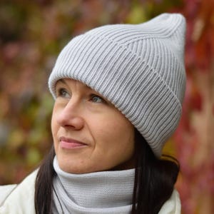 Light Gray Merino Wool Beanie: Hand-Knitted Winter Hat