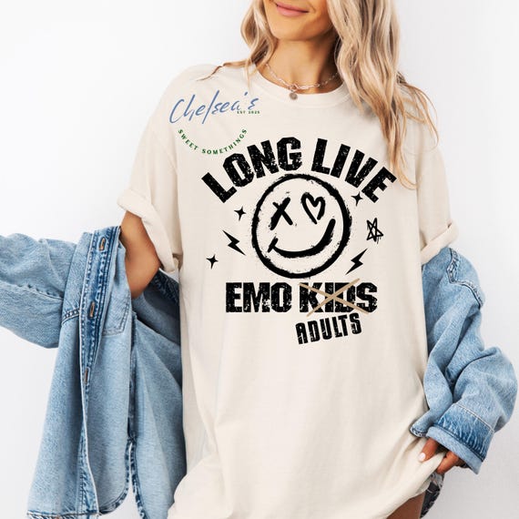 PopPunk Shirt Comfort Colors, Elder Emo Gift, Emo Tee, Punk Rock Shirt,It Wasnt a Phase, Live Emo Kids T-Shirt,OverSized Tee, PopPunk Tshirt