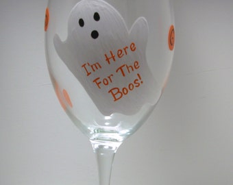 Handpainted Ghost Halloween Wine Glass.personalized glass holiday glass, Boo Wine Glass, Halloween Wine Glass, Ghost Wine Glass,