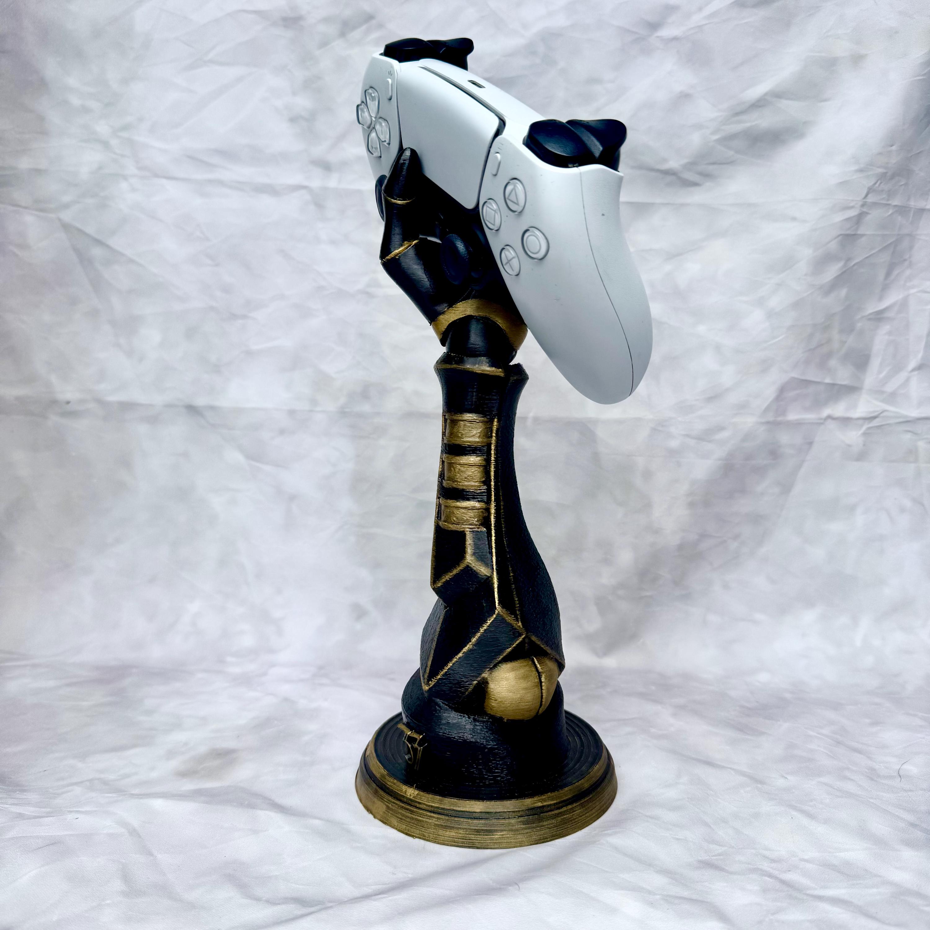 Clair Obscur Expedition 33 Controller Holder – Gustave Hand