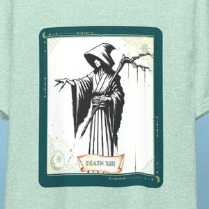 死神タロットカードシャツ | ゴシックリーパーTシャツ、アルカナXIIIグランジシャツ（魔女、オカルトファン、ダークファンタジー、タロットリーダー向け）