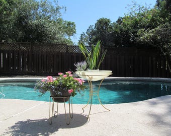 Mid Century Tri Pod Planter Stand and Fiberglass Bowl, Low and wide Bullet Planter
