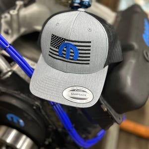MOPAR Vaterländische Trucker-Cap: Bestickte amerikanische Flagge Snapback