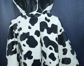 Car Seat Poncho Girl / Boy - Fleece Cow Print - Child Hooded Poncho - Reversible - Soft Fleece