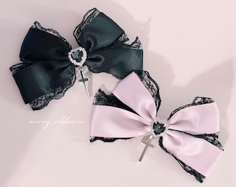 Japanse haarspeldjes met gotische strik | Jirai Kei | Harajuku-stijl | Coquette donker kawaii | Koreaanse hartedelsteen en kruisbedel | Handgemaakt vrolijk lint