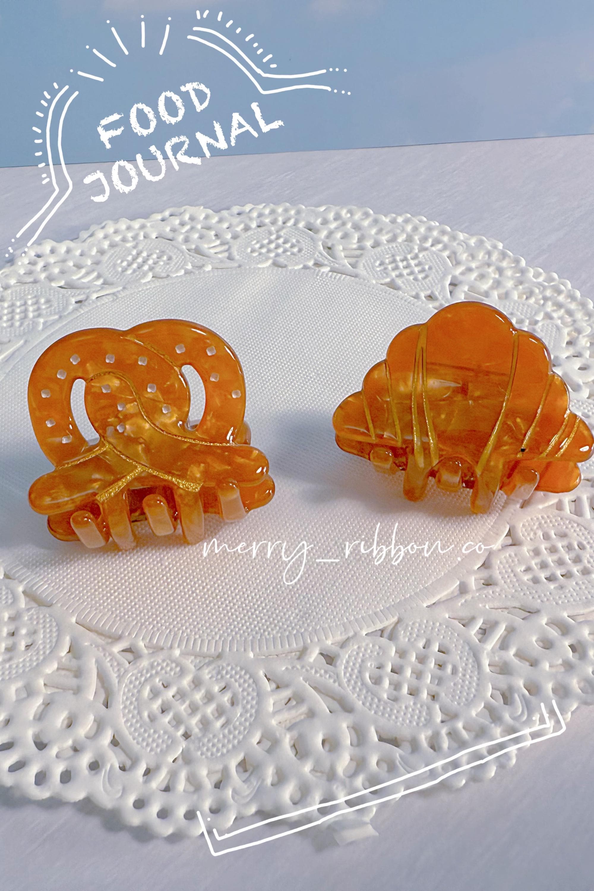 MerryRibbon Handmade Mini Acetate Croissant & Pretzel Claw Clips – Cute Bakery-Inspired Hair Accessories, EcoFriendly Mini Hair Clips kawaii