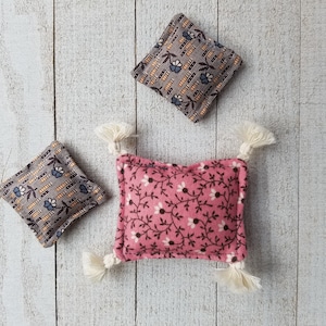 pillows for dollhouse set of 3 throw pillows for barbie
