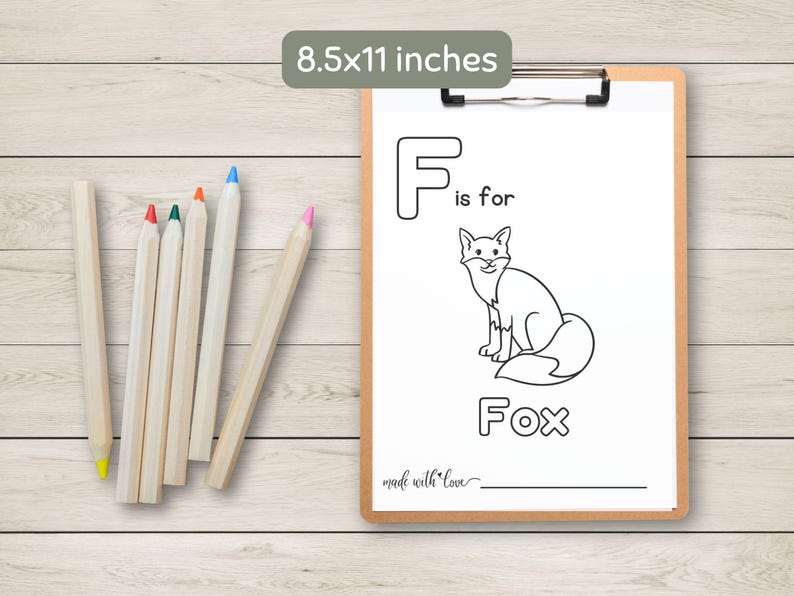 K&ouml;nnte beinhalten: Eine druckbare Malvorlage mit dem Buchstaben F und einem Fuchs. Der Text lautet "F is for Fox". Die Seite ist 8,5 x 11 Zoll gro&szlig; und enth&auml;lt den Satz "made with love".