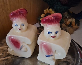 Shawnee Pottery Chef Salt and Pepper Shaker Set