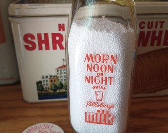 Pillsbury's Dairy Phillips Maine Morn Noon Night Half Pint Glass Milk Bottle