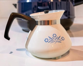 Vintage Corning Ware Blue Cornflower P-104 6 Cup Coffee Tea Pot