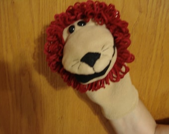 Lion hand puppet fleece fabric and acrylic yarn