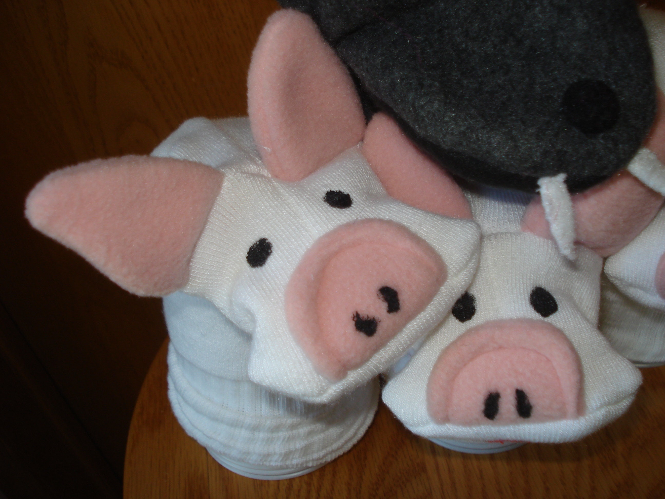 Pig Sock Puppet from Puppets by Margie movable mouth farm animal 