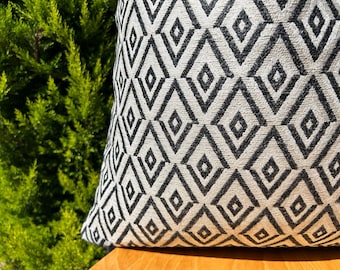 Black & White Geometric Pillow Cover, Diamond Cut Textured Throw Pillow, Black White Modern Euro Sham, Thick Fabric Cushion for Living Room