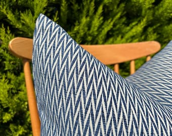 Navy Blue and White Herringbone Pillow Cover, Chevron Throw Pillow for Living Room, Modern Navy Blue Cushion, Cotton Lumbar Pillow 12x20