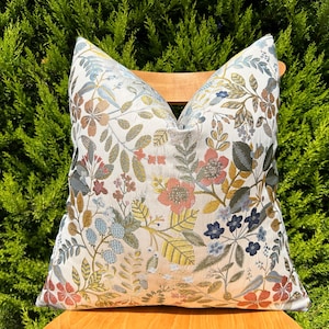 Cream Based Floral Cushion Cover, Spring Breeze Pillow for Home, Unique Design Throw Pillow for Couch, Floral Pattern Lumbar Pillow 14x20