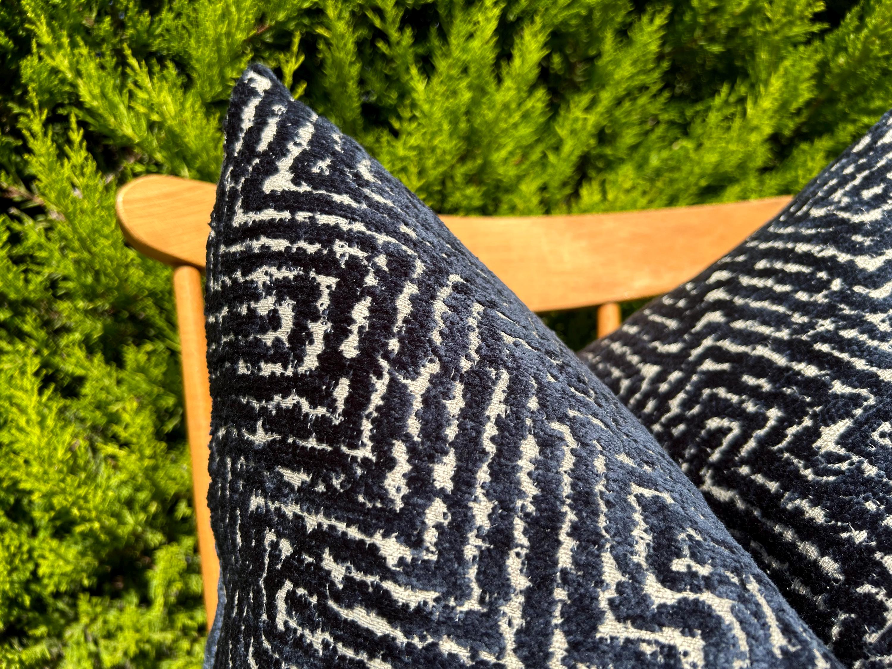Navy Blue & White Abstract Pillow Cover, Denim Velvet Throw Pillow for Living Room, Textured Thick Fabric Cushion, Accent Euro Pillow Sham