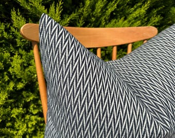 Black and White Chevron Pillow Cover, Herringbone Throw Pillow for Sofa, Modern Black Cushion, Cotton Lumbar Pillow, King Size Pillowcase