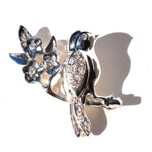 Vintage bird on a branch pin, 1980s brooch with rhinestones image 5