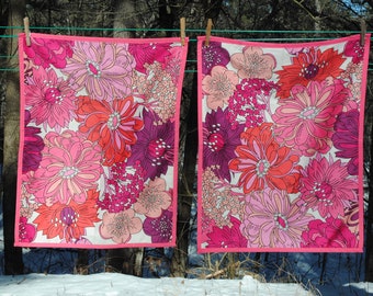 70s style Liberty of London pink flower pillow shams, hand made Set of 2 standard size, EXCELLENT freshly hand washed, line dried