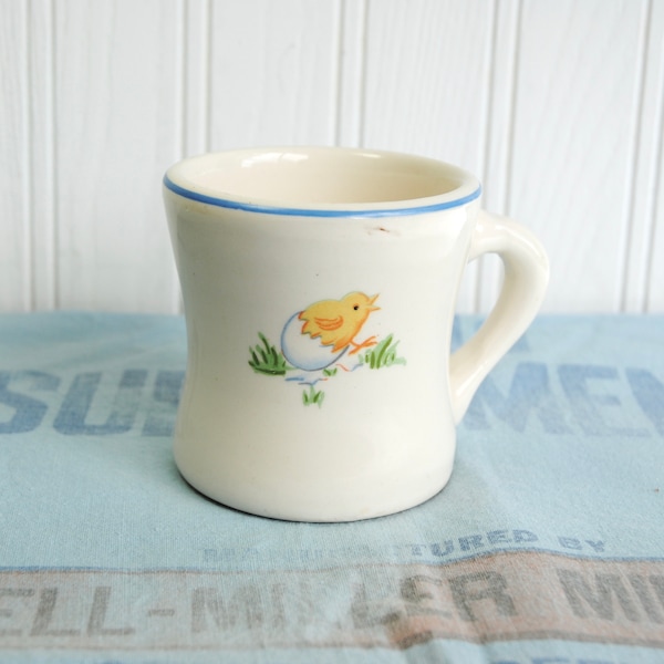 1930s child's cup mug with chick in egg design, blue trim, EXCELLENT!