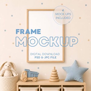 Könnte beinhalten: Ein Holzrahmen-Mockup mit dem Text "FRAME MOCKUP" in Blau. Das Bild enthält einen Spielzeug-LKW, einen Plüschstern, ein Stoffkaninchen und ein Holz-Steckspielzeug. Der Text "DIGITAL DOWNLOAD PSD & JPG FILE" ist ebenfalls sichtbar.