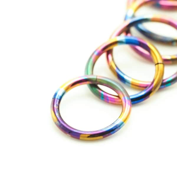 Titanium Hoop - Clicker Segment - Colorful and Hypoallergenic 14, 16, 18 or 20 gauge Piercing