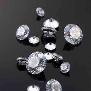 Cubic Zirconia - Loose Round Faceted CZ Stones - Great Alternative for Diamonds in 1mm, 2mm, 3mm, 4mm, 5mm, 6mm, 7mm, 8mm, 9mm, 10mm 12mm