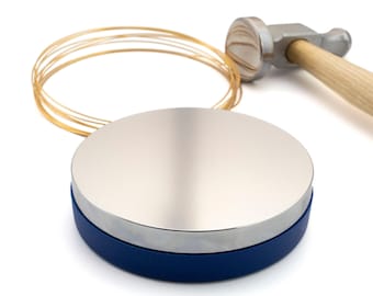 Round Bench Block with Built-in Rubber Pad - Our Pick for Beginners and Beyond - Wire Sample Included
