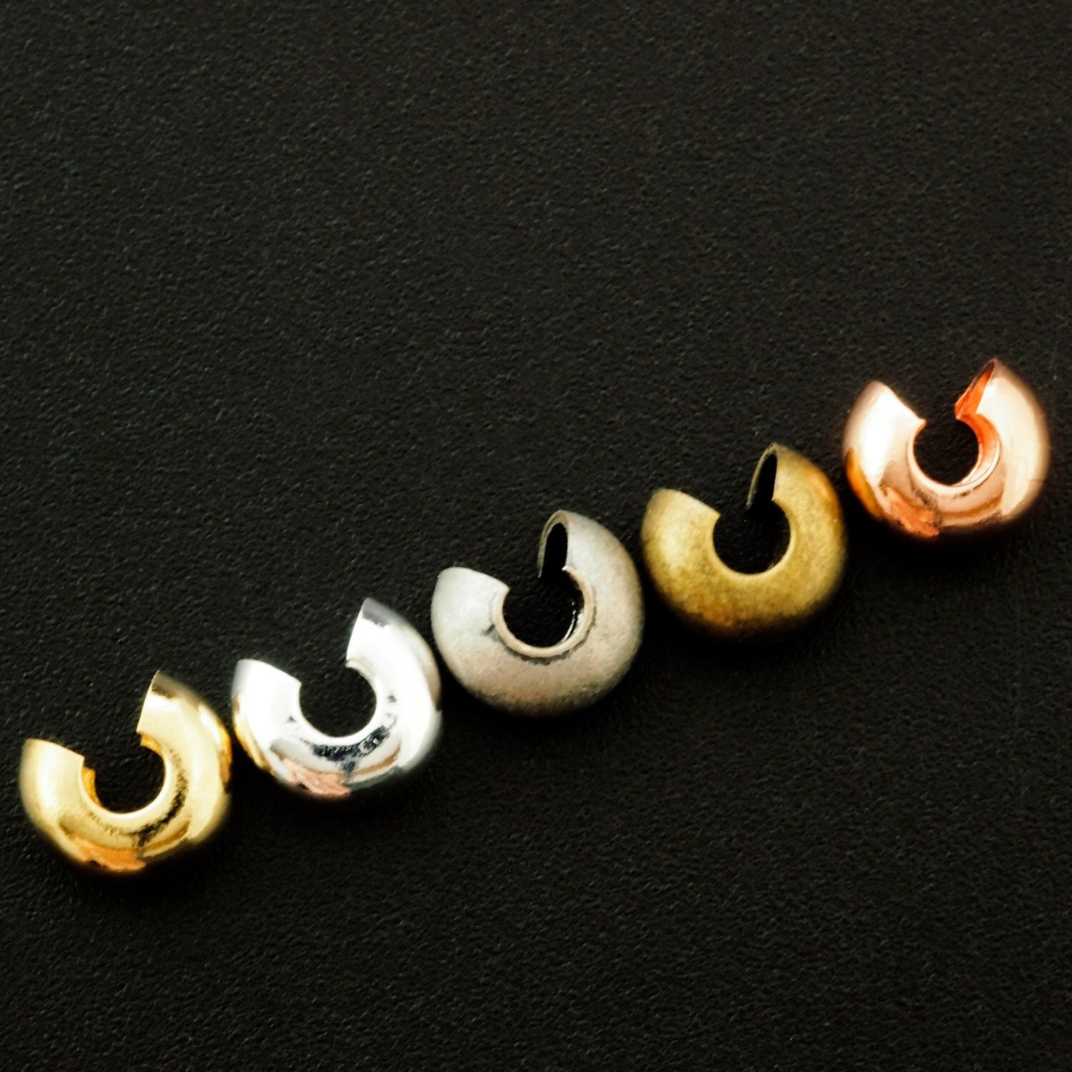  Teaaha 600 PCS Crimp Beads for Jewelry Making, Stainless Steel Crimp  Beads Crimp Covers 4mm Crimp Bead Covers 4mm Crimp Covers for Jewelry  Making Crimp Bead for Jewellery Making Bead Chain