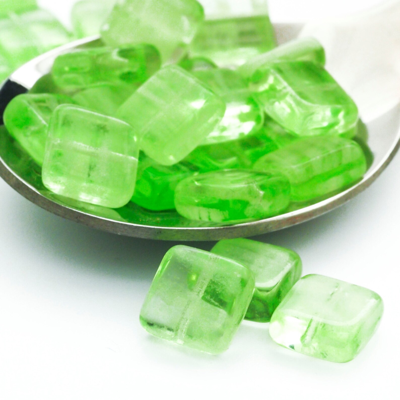 10 9mm Glow in the Dark Square Peridot Beads Czech Pressed Etsy