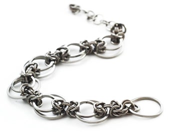 Chainmaille Tutorial Intermediate Staggered Byzantine Bracelet, Earrings, Bangle