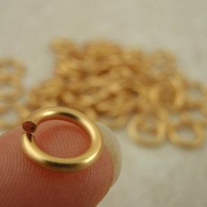 100 Handmade Non Tarnishing Gold Colored Jump Rings You Pick Gauge 12, 14, 16, 18, 20, 22 and 24 Diameter 100% Guarantee image 4