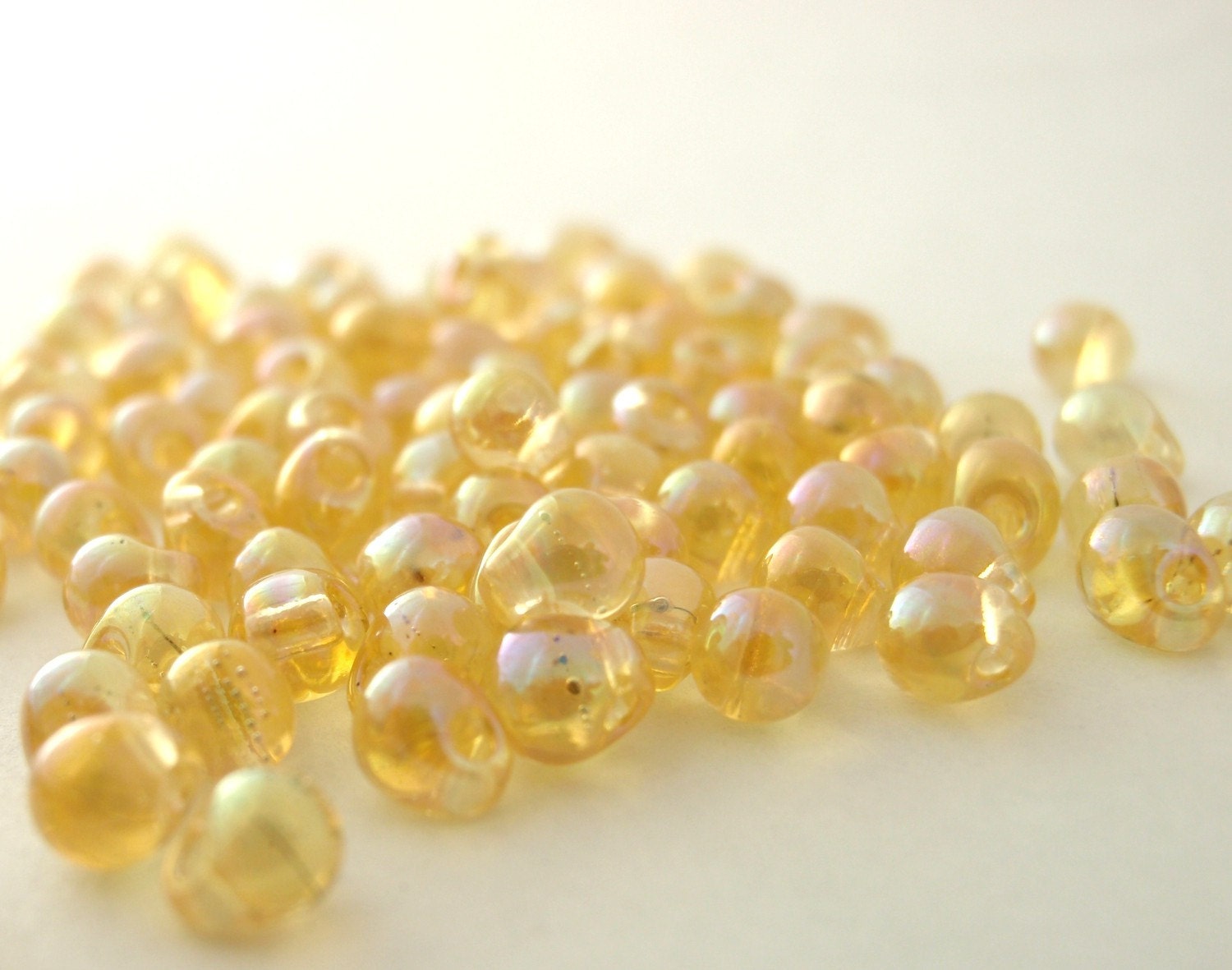 Miyuki DP-251 Transparent Light Topaz AB Drop Beads Perfect Miyuki DP-251 Transparent Light Topaz AB Drop Beads Perfect