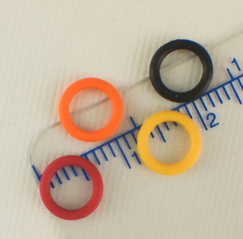 100 Silicone Rubber Jump Rings in 11 Colors 16 gauge 5mm ID 3/16 image 3