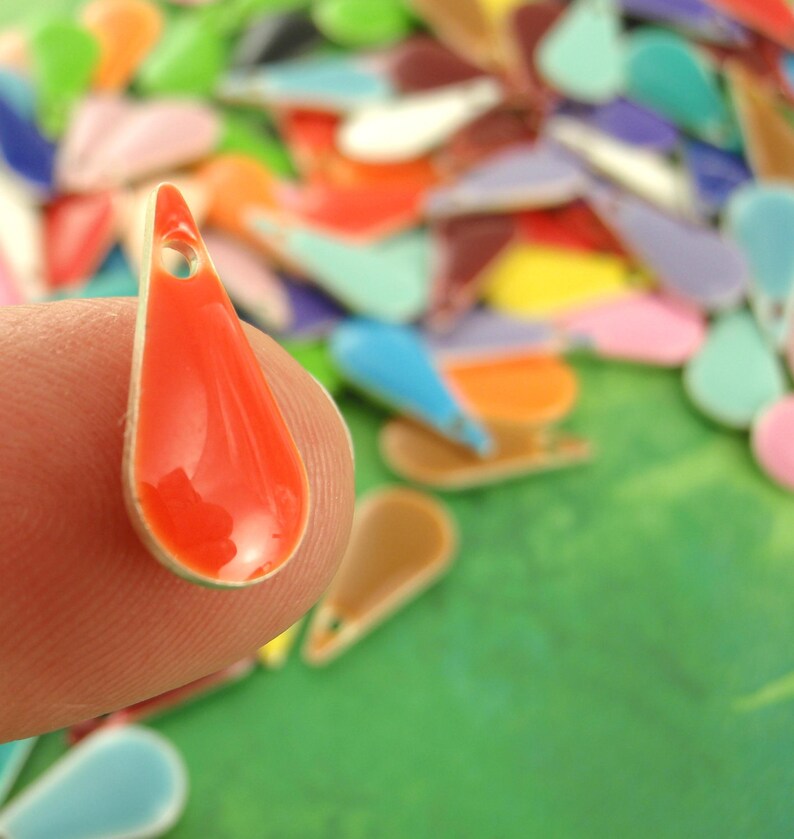 25-15mm x 7mm Colorful Tear Drops 100/% Guaranttee